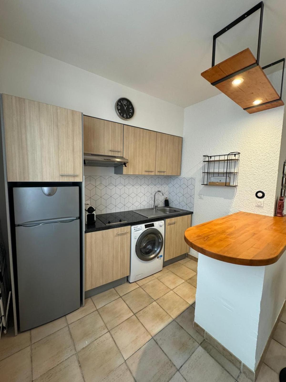 Charmant Appartement En Hypercentre De Кастельнодари Экстерьер фото